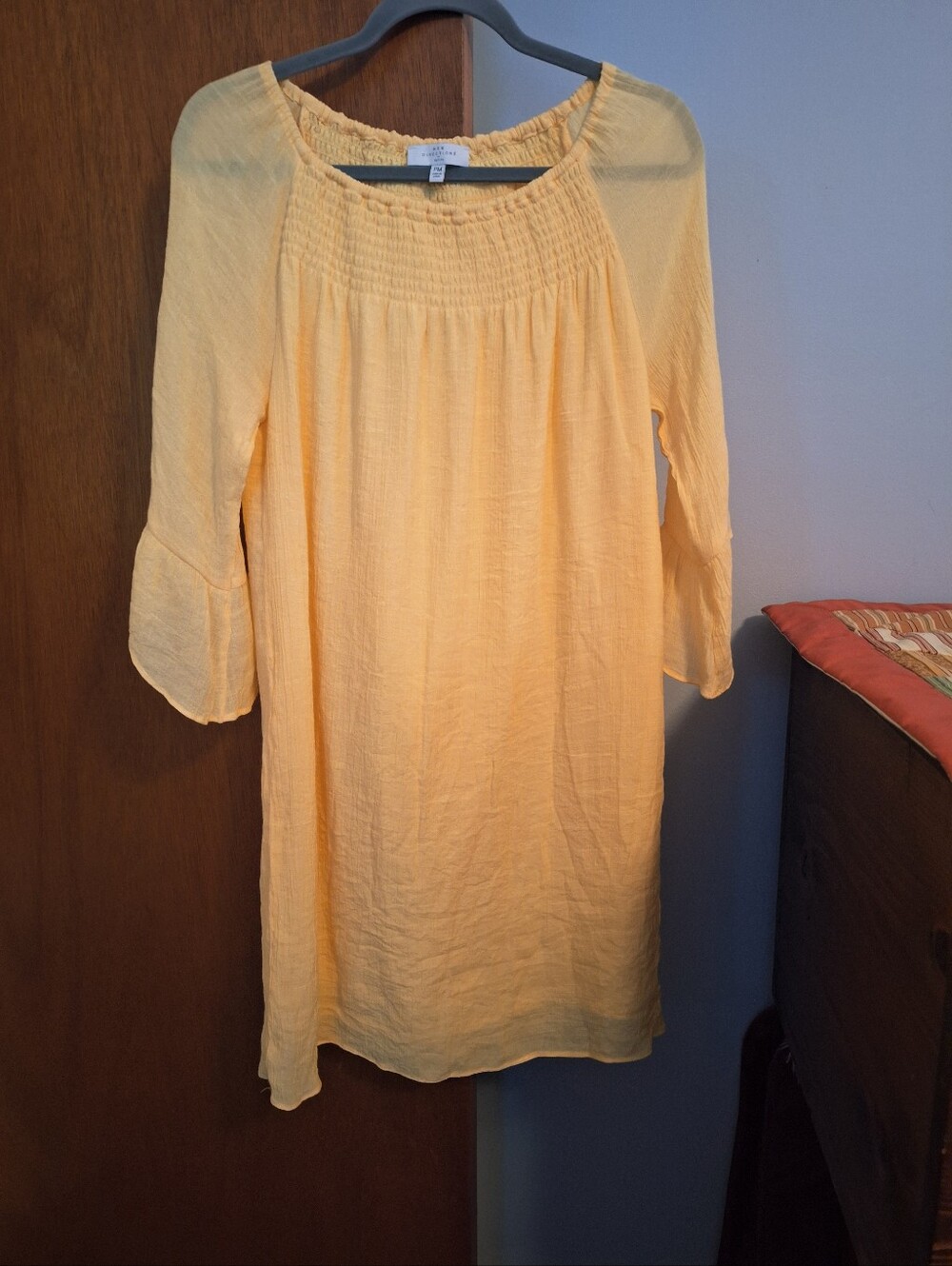 new directions Yellow Smocked Dress Knee Length 3/4 Ruffled Sleeve Size M Petite